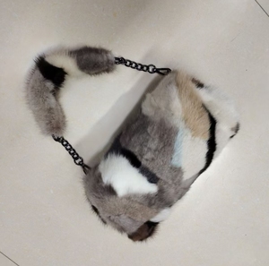 Thiết kế sang trọng eo trống túi cổ điển Crossbody thực Chồn Lông Túi sợi nhỏ lót da - Product Image 1