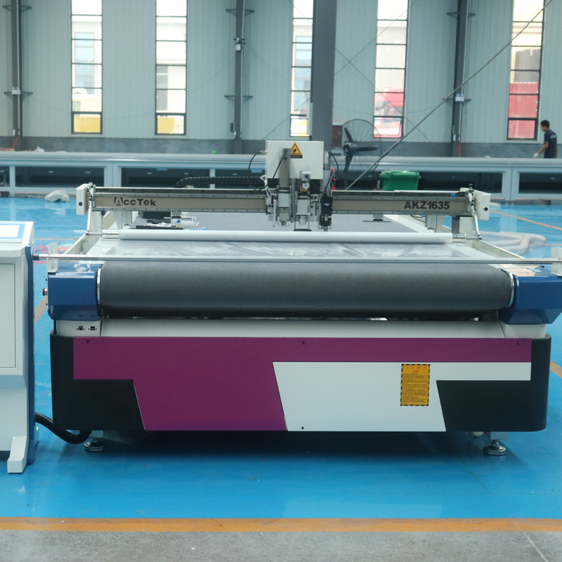 CNC Digital Oscillating Blade Leather Cutter