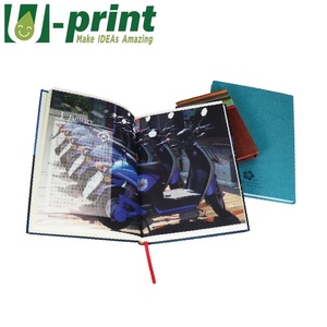 Sacs en papier cadeaux imprimés avec logo personnalisé reliure parfaite à couverture rigide en papier fantaisie et offset pour la vente au détail et les événements - Product Image 2