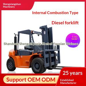 Fabricant de chariots élévateurs à combustion interne pour le commerce extérieur transfrontalier, chargement et déchargement à quatre roues - Product Image 1