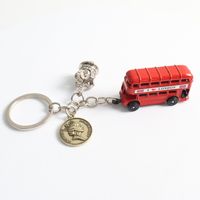 Porte-clés pendentif Bus à deux étages de Londres, Fourniture directe usine, Souvenir de voyage DIY, Cadeau pour vendeurs de rue britanniques