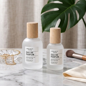 Luxury Custom 30ml 50ml 100ml Frosted Glass Perfume <b>Bottle</b> with Natural Cylindrical Wood Cap <b>Empty</b> Fragrance <b>Spray</b> <b>Bottle</b> for Hi - Product Image 2