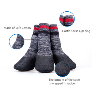 Chaussettes antidérapantes <span class=keywords><strong>pour</strong></span> <span class=keywords><strong>chien</strong></span> avec sangles réglables, forte adhérence, contrôle de la traction <span class=keywords><strong>pour</strong></span> la protection des pattes en intérieur, <span class=keywords><strong>pour</strong></span> chiens de petite, moyenne et grande taille - Product Image 2
