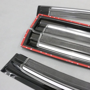 กันสาดประตูหน้าต่างรถยนต์ KQD ขายดีจากโรงงาน ผลิตภัณฑ์กันแดดแบบกำหนดเองสำหรับรถยนต์โตโยต้า ยาริส ปี 2014 ขึ้นไป - Product Image 3