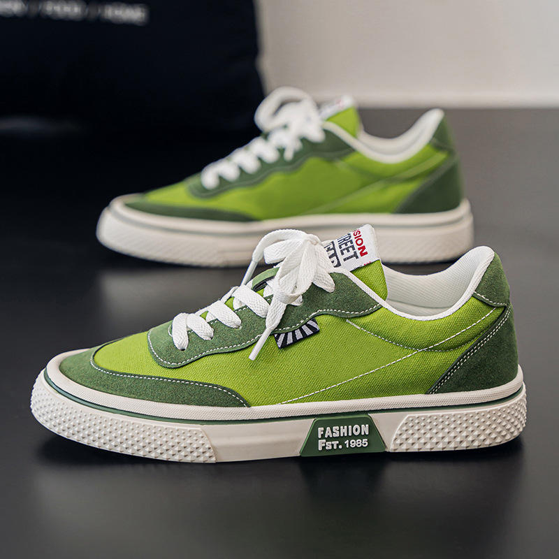 สีเขียว