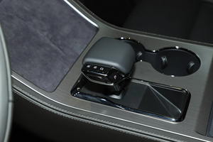 Stone 01 Extended Vehicle Polestone 01 Jishi Venta caliente Rox 01 All-round <span class=keywords><strong>7</strong></span>-<span class=keywords><strong>plazas</strong></span> Standard Phev Car Suv Polar <span class=keywords><strong>Ofertas</strong></span> al por mayor - Product Image 4