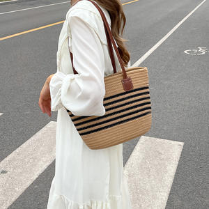 Sac fourre-tout décontracté pliable à grande capacité en coton tressé à rayures, durable et portable, avec bandoulière en corde - Product Image 5