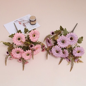 Centre de table de luxe de style européen, bouquet de tournesols artificiels à 11 têtes, fait main, toucher naturel, longue durée, 3-5 ans - Product Image 3