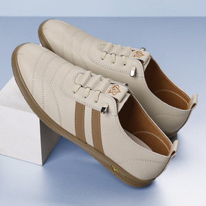 Mocasines de cuero casuales de negocios para hombre, suela suave, sin cordones, color negro 1171 - Product Image 2