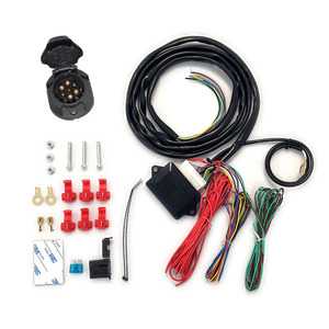Faisceau de prises avec kit de relais Smart Connect Universal Towing Bar Towing Electrics 7 Way Bypass Relay pour CanBUS - Product Image 2