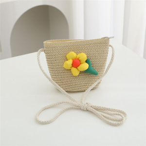2025 Zomer Handgebreide Kindermeisjes Minimalistische Strooien Tas Ronde Lichte Meisjes Schoudertas Vakantie Reistas Handtas - Product Image 3