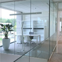 Fournisseur direct d'usine, verre trempé de sécurité transparent haute résistance pour fenêtres de bâtiment, portes, balustrades, cloisons, murs-rideaux