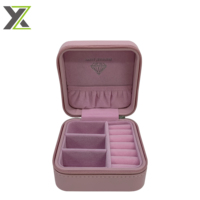 Boîtes de rangement pour bijoux, bagues et boucles d'oreilles en cuir PU doux au toucher, avec fentes, pour voyage, en carton recyclable, avec mousse floquée