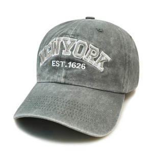 Casquette vintage à 6 panneaux rayée, broderie de logo personnalisée, tissu en coton lavé, boucle en cuivre doré, finition rétro lavée - Product Image 3