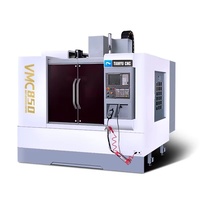 Centro de Mecanizado VMC850 Single BT40, Pequeña Máquina CNC Vertical de Cuatro Ejes para Taladrado y Fresado, con Soporte de Instalación