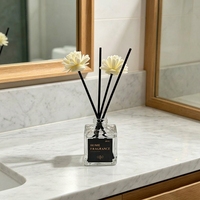 Diffuseur de parfum d'ambiance personnalisé 50ML en verre tendance, parfum fruité, huile essentielle, diffuseur à bâtonnets