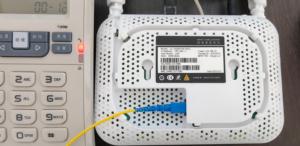 ZC-520 XPON ONU คลาส B+ PX20+ 1GE 3FE 1POTS 1USB 2.4G WiFi ชิป ZXIC หน่วยความจำแฟลช 256M GPON EPON - Product Image 6