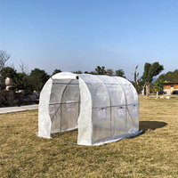 Grande serre tunnel agricole portable à structure métallique, imperméable, recouverte d'un film PE monocouche
