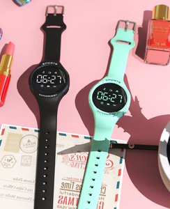 Hot bán vòng không có ứng dụng Pedometer calorie truy cập thể thao dây đeo cổ tay Led thể thao đồng hồ - Product Image 2