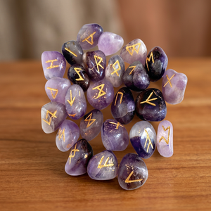 Venta al por mayor de runas de cristal grabadas a mano con ojo de tigre, Elder Futhark talladas, para sanación Feng Shui, artesanía de piedra semipreciosa. - Product Image 6