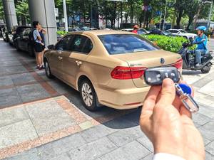รถยนต์ Volkswagen Lavida ปี 2013 รุ่น 1.4TSI เกียร์ออโต้ สภาพดีเยี่ยม พร้อมส่งทันที - Product Image 4