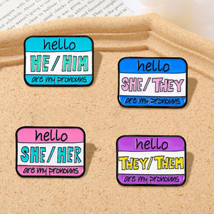 2025 <span class=keywords><strong>série</strong></span> sociale il/elle sont mes pronoms mots broche broches émail coloré il elle ils <span class=keywords><strong>eux</strong></span> revers Badge pour vêtements accessoires - Product Image 1