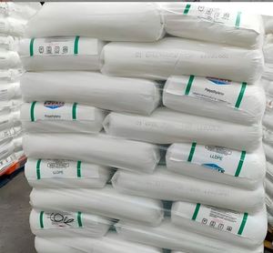 Wholesale LLDPE Granule Plastic Raw Materials Food Grade LLDPE DFDA-7042 Blow Molding Film Grade Packaging <b>Bags</b> - Product Image 4