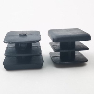 ปลอกปิดปลายท่อสี่เหลี่ยมขนาด 18 มม. ทำจากพลาสติก PE สำหรับขาเฟอร์นิเจอร์ ดีไซน์อุตสาหกรรม - Product Image 2