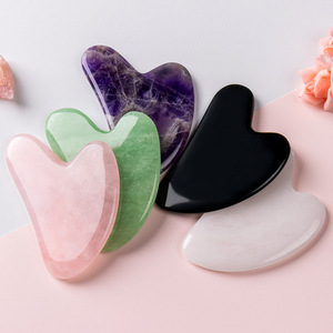 Kalp şekilli gua sha guasha kurulu pembe gül kuvars yeşim taşı kazıma masaj aleti gua sha kurulu - Product Image 2