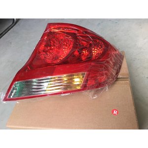 Cubre Faros Delanteros de Policarbonato Blanco 165 para Reemplazo y Reparación - Product Image 3