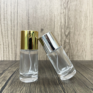 In Stock B011-20ml Portable Transparent Round Glass Perfume <b>Bottle</b>/Refill <b>Bottle</b>/<b>Spray</b> <b>Bottle</b>/Press <b>Empty</b> <b>Bottle</b> - Product Image 4
