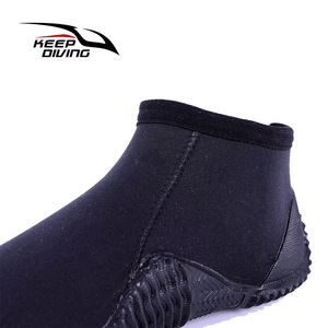 Bottes de plongée en néoprène 4 mm unisexes pour la plongée, le snorkeling, le surf et la navigation de plaisance DB-161 - Product Image 4