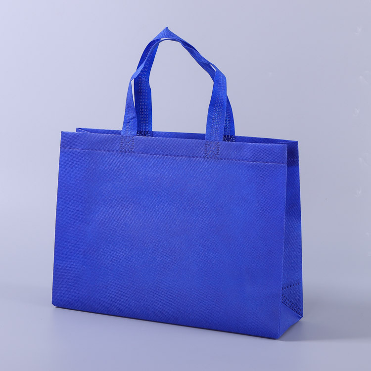 Azul oscuro
