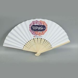 พัดลมมือกลมพร้อมกรอบไม้ไผ่หรูหราสร้างขึ้นเพื่อความสบายและมีสไตล์ - Product Image 1