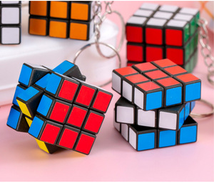 <span class=keywords><strong>Cubo</strong></span> 3x3 <span class=keywords><strong>da</strong></span> 3 cm con Portachiavi, Giocattolo Rompicapo Educativo per Bambini, <span class=keywords><strong>Cubo</strong></span> di <span class=keywords><strong>Rubik</strong></span> - Product Image 4