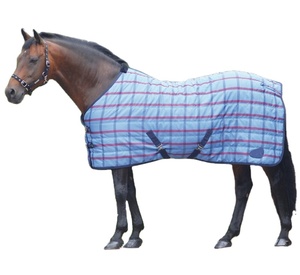 一貫した暖かさと年間の快適さのために、優れた素材とデザインを備えた安定した馬の敷物に投資する - Product Image 1