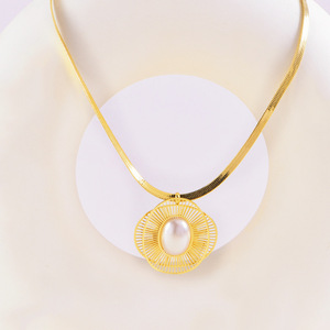 Conjunto de <span class=keywords><strong>Accesorios</strong></span> de Moda, Collar de Perlas Ovaladas Exageradas de Acero Inoxidable, Aretes, Juego de Tres Piezas, <span class=keywords><strong>Joyería</strong></span> para Mujer - Product Image 4