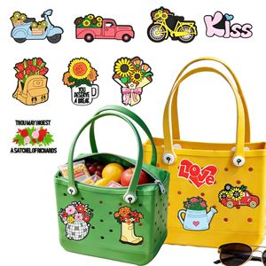 Breloques 3-5 cm, Bouquet Saint-Valentin, Ornement pour <span class=keywords><strong>sac</strong></span> <span class=keywords><strong>de</strong></span> plage en EVA, Boucle décorative, <span class=keywords><strong>Accessoire</strong></span> <span class=keywords><strong>de</strong></span> <span class=keywords><strong>sac</strong></span> perforé détachable et tendance pour DIY - Product Image 1