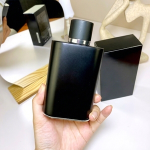 Perfume Desodorante Masculino al Por Mayor <span class=keywords><strong>de</strong></span> Alta Calidad, <span class=keywords><strong>Eau</strong></span> <span class=keywords><strong>de</strong></span> Toilette, Spray Corporal con Aroma Frutal Fresco, Colonia <span class=keywords><strong>de</strong></span> Larga Duración, Estilo Casual y Deportivo - Product Image 1