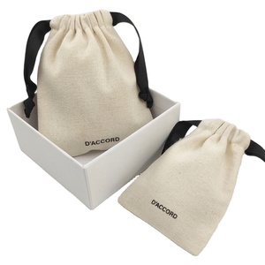 Sac en toile de coton biologique naturel recyclable avec cordon de serrage pour bougies et cosmétiques, logo personnalisé imprimé, pochette cadeau anti-poussière - Product Image 1