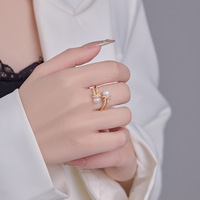 Bague de luxe Advanced Sense avec perle d'eau douce naturelle Micro-Incrusté de zirconium Corde de chanvre à la mode Ouvert Super Flash All-Match