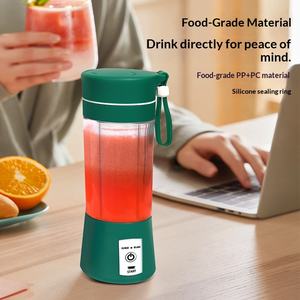 Mini mixeur-presse-agrumes électrique USB portable personnalisé avec logo, petit mixeur-bouteille pour les voyages et l'extérieur - Product Image 4