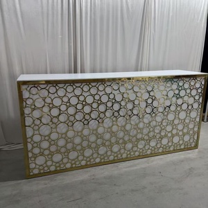 Comptoir <span class=keywords><strong>de</strong></span> bar moderne en métal doré et acier inoxydable Nouveau design Mobilier <span class=keywords><strong>pour</strong></span> événements et mariages <span class=keywords><strong>pour</strong></span> hôtels, restaurants et salles - Product Image 3