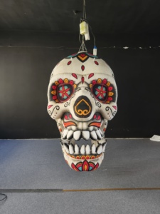 Decoração de Festival de Halloween, Esqueleto Inflável Colorido Suspenso, Cabeça de Caveira Inflável Assustadora com Iluminação LED - Product Image 6