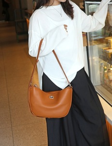 Productos al por Mayor, Bolso de Mano para Mujer, Bolso Grande de Cuero Auténtico con Contraste de Color, Bolso Bandolera de Media Luna - Product Image 3