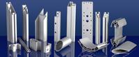 Fournisseur de profilés d'extrusion en aluminium de la série 6000 sur mesure, offrant des services de découpe, pliage et soudage pour les applications de portes et fenêtres - Industriel