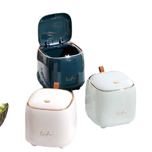 Cubo de Basura Portátil Mini para Escritorio, Hogar, Coche y Oficina - Mini Contenedor de Basura con Tapa y Asa de Presión - Product Image 2