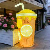 Sculpture géante en fibre de verre en forme de tasse de thé au lait citron clair, monument extérieur pour les salons de thé à bulles, attirant le flux de clients