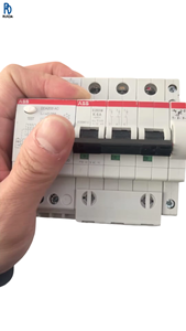 Disjoncteur miniature 3P AC DDA203, interrupteur de surcharge, dispositif électrique basse tension - Product Image 1