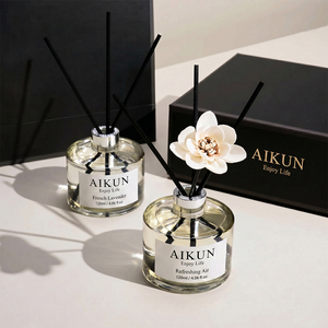 Aikun Gift Firms 120ml 2 <b>Bottle</b> Round Glass Sticker Black Gift Box Bag Any Scent Low MOQ 3 Day Sample Reed <b>Diffuser</b> Gift Set - Product Image 1